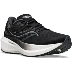 Saucony Triumph 20 W - Black/White -Shoe Style Shop Saucony Triumph 20 W Black White 4